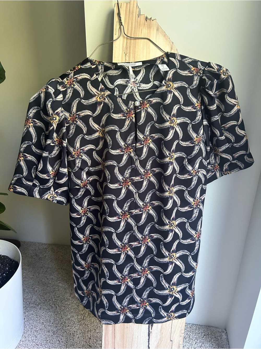 Scotch & Soda Amsterdam Puff Sleeve Printed Blouse - Black Multi - Size XS